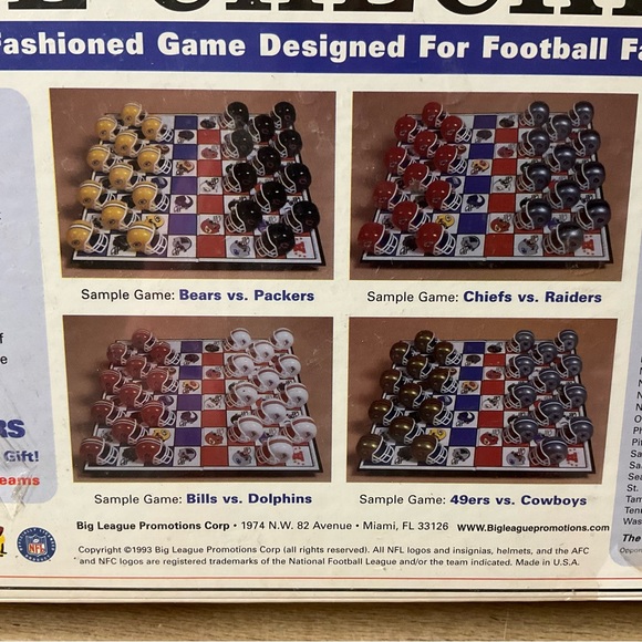 New! Vintage Cowboys Checkers Board Game Dallas NFL Football NEW Sealed - Picture 6 of 8